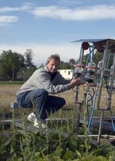 Dr Reiner Schroll untersuchte an der Lsimeteranlage des GSF - Forschungszentrums fÃ¼r Umwelt und Gesundheit den Abbau des Herbizids Isoproturon